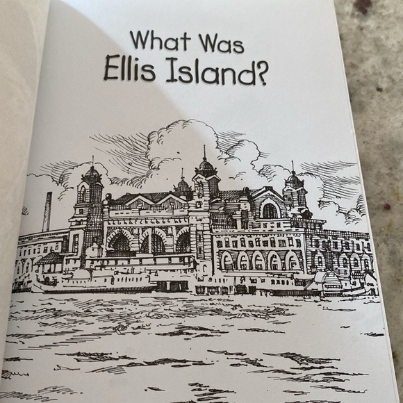 What was Ellis Island? - Picture 3 of 4